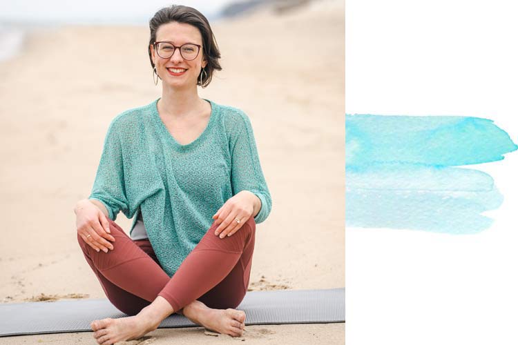 Carli Watson provides online somatic coaching on the beach